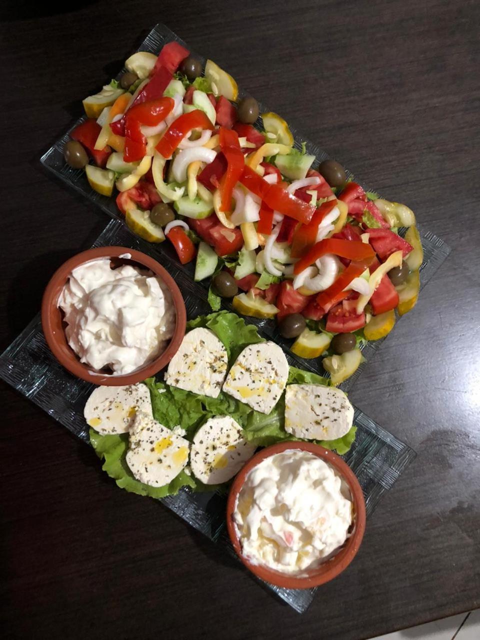 Bujtina Sherifaj فالبني المظهر الخارجي الصورة